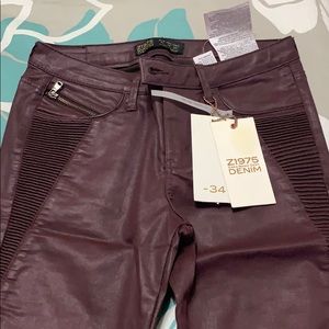 Zara burgundy pants
